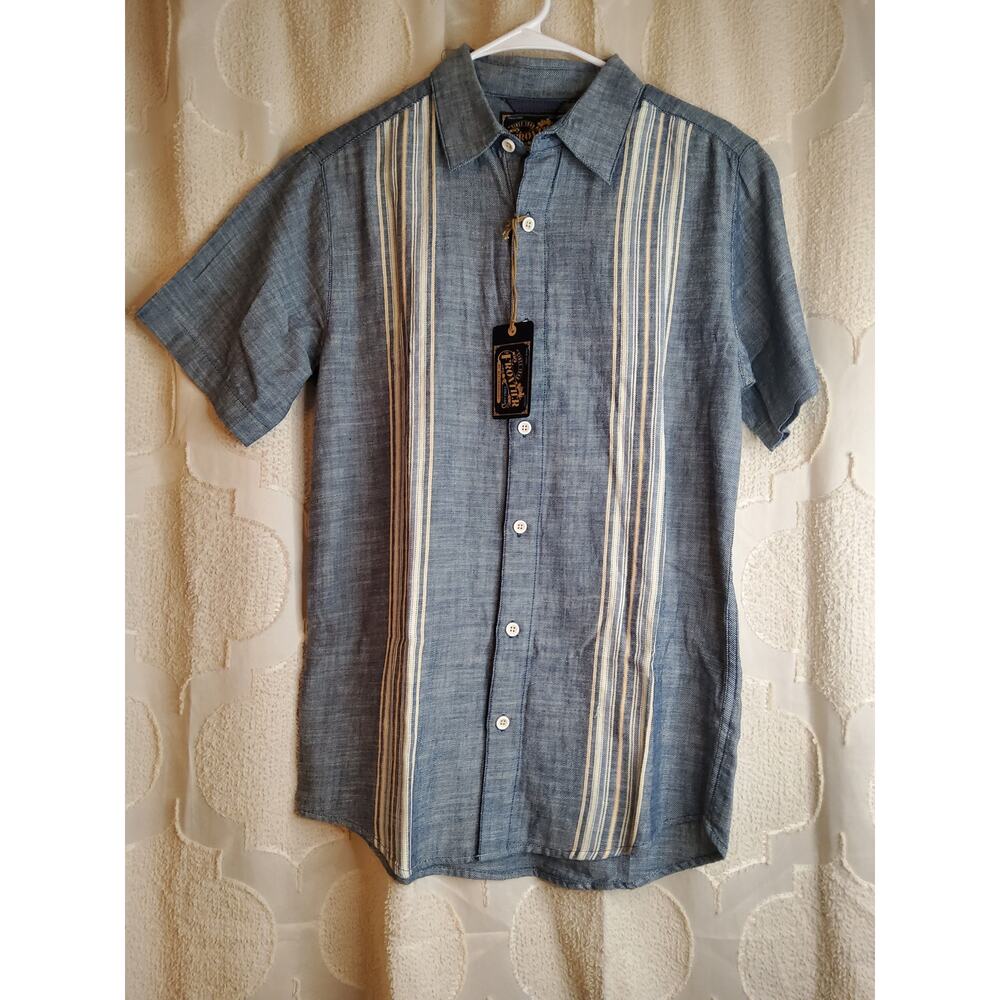 #633 Brand New With Tags Men's Frontier Threads Button Down Shirt Size S